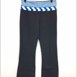 Lululemon Womens Groove Black Blue Reversible Pant